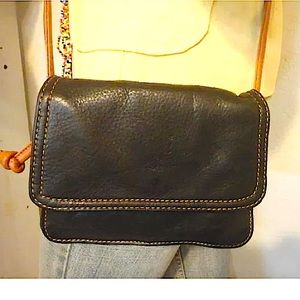🥳Borgonicchio Italian leather cross body bag🥳